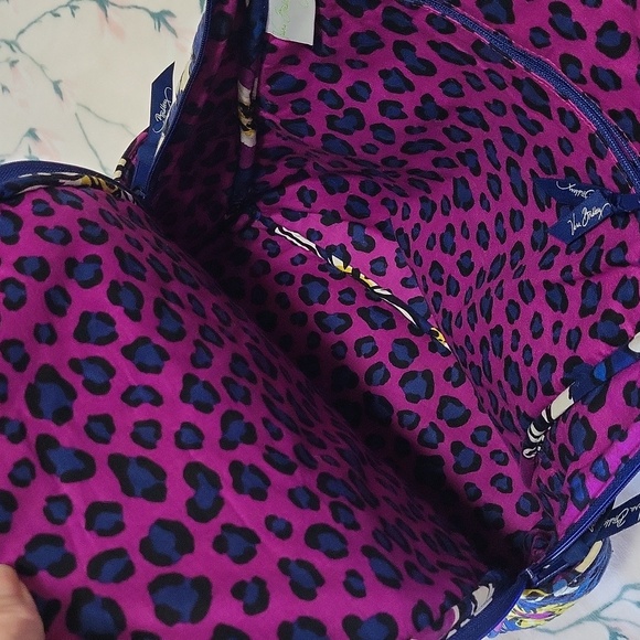 Vera Bradley African Violet Floral Print Bag pack/Laptop Bag - Picture 8 of 16